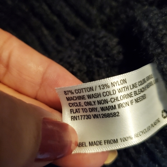 NEW Universal Thread Bobble Pullover Sweater - Picture 8 of 9